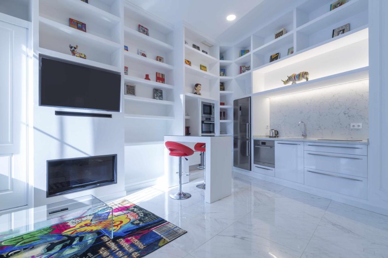 Aparthotel The Clock House Luxury Urban Suites