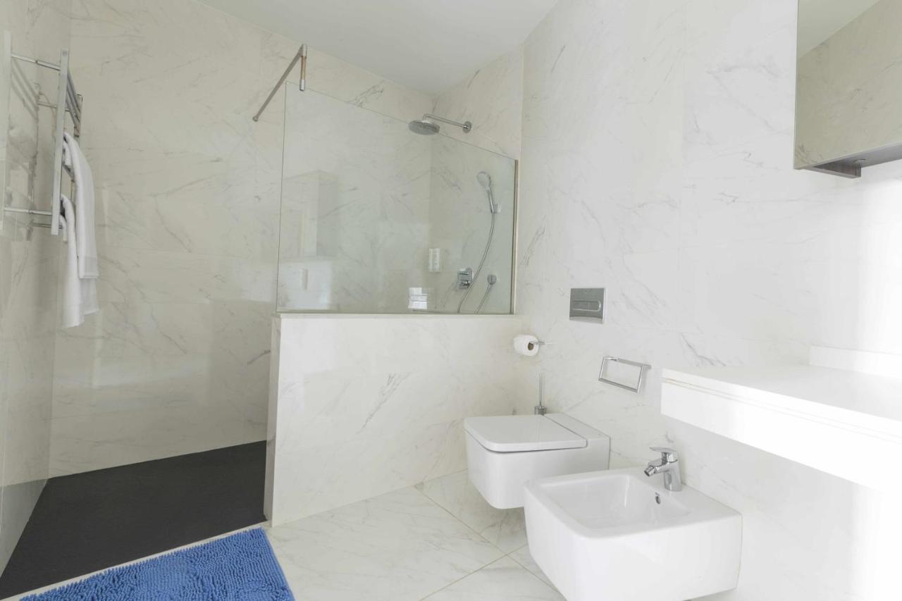 The Clock House Luxury Urban Suites Aparthotel Malaga
