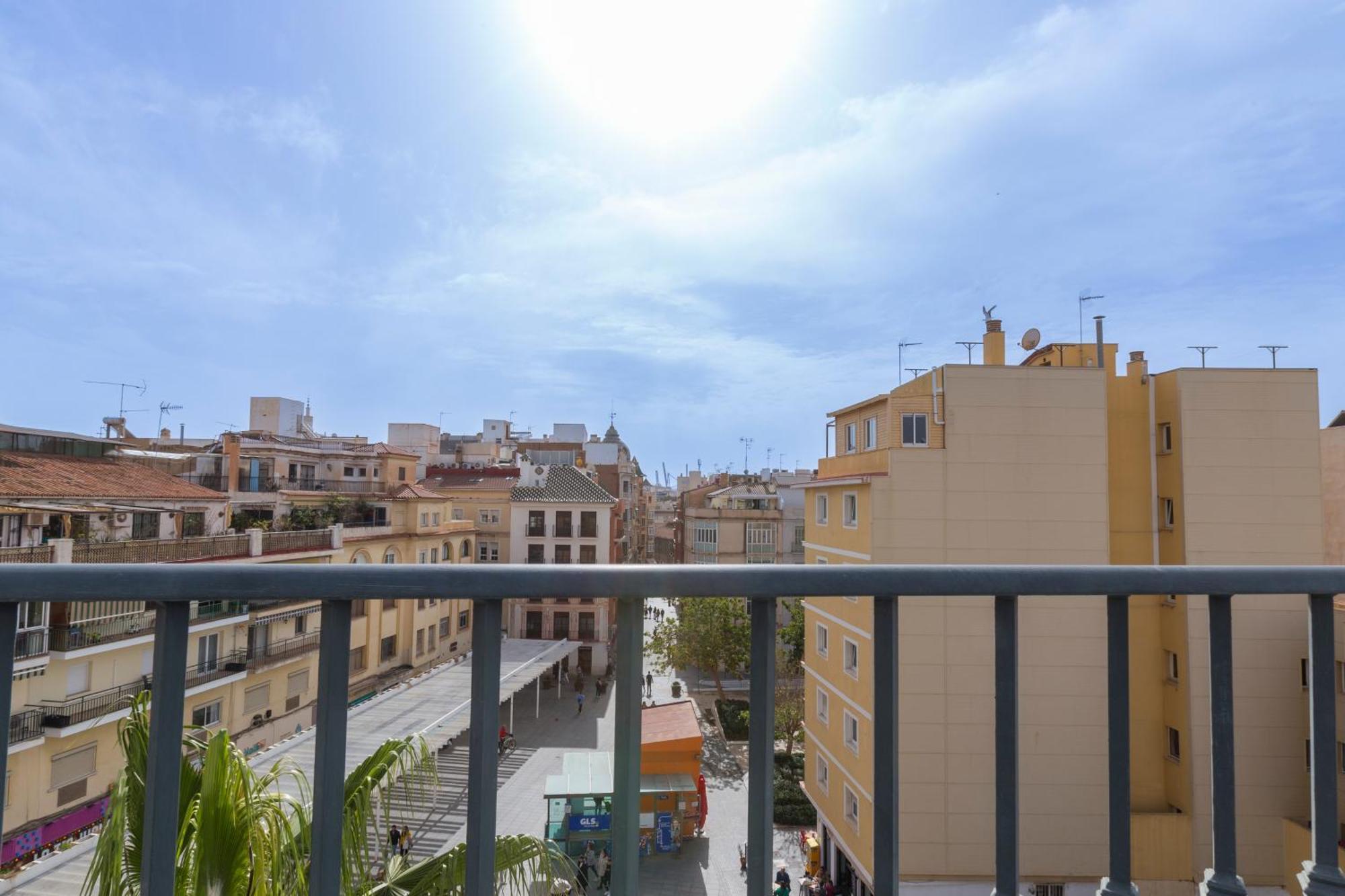 Aparthotel The Clock House Luxury Urban Suites *